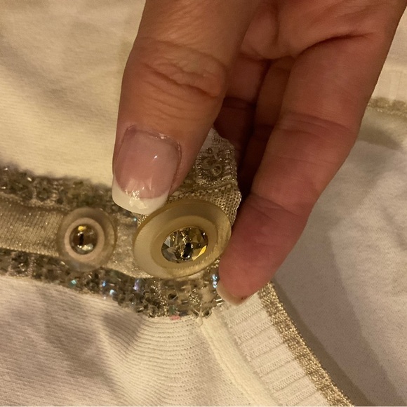 Escada beautiful cream button up lightweight sweater - Picture 10 of 12